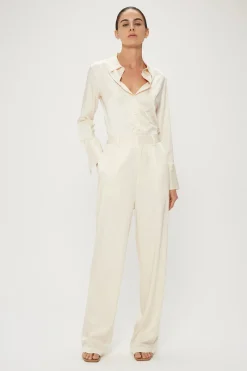 Women Third Form - Under Current Tailored Trouser (Cream)