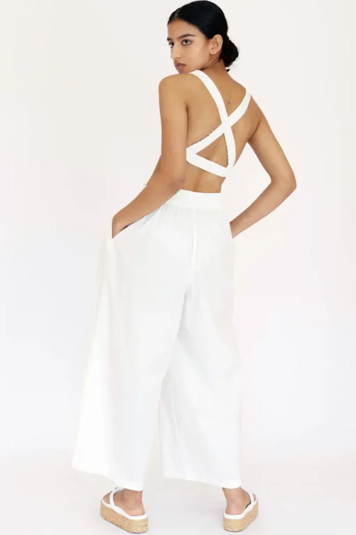 Women Third Form - Wonderer Relaxed Trouser (White)
