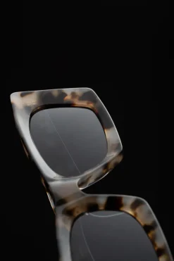 Women Vieux Eyewear - CHARTREUX (CHOCOLATE TORTOISE)