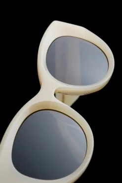 Women Vieux Eyewear - La Cite (Biscuit)